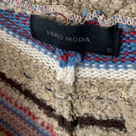 Vero Moda warm and stylish colourful sweater - Picture 4 of 6